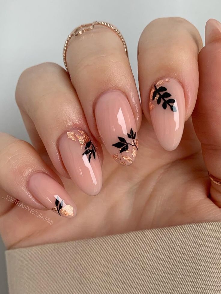 Floral Nails with Gold Foil 