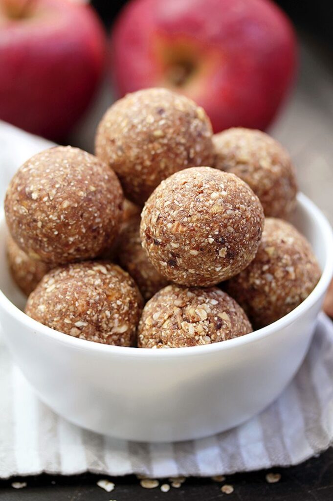 Apple Cinnamon Energy Balls