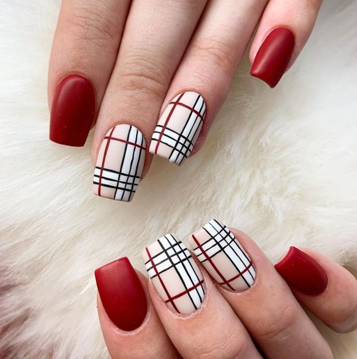 Plaid Nails