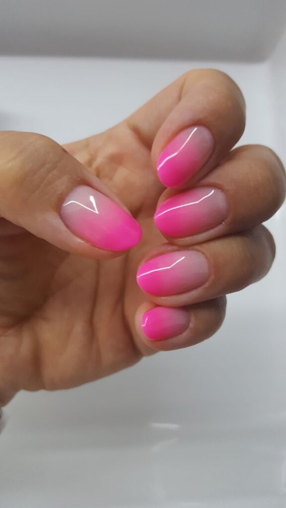 Ombre pink nails